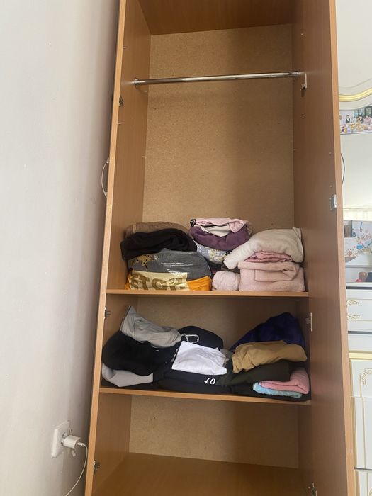 Срочно продам шкаф