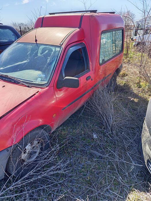 Форд Куриер 1.8 Дизел на части!