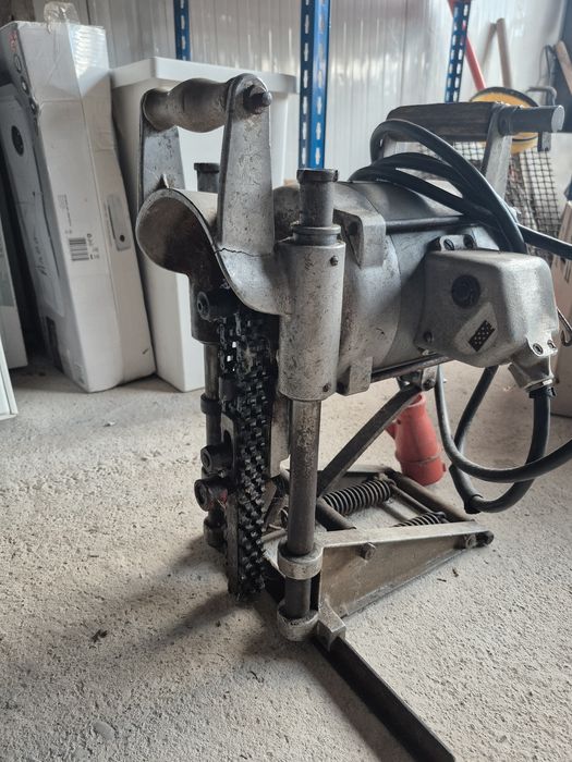 Mașină profesională de găurit lemn MAFELL – Made in Germany, 380/220V