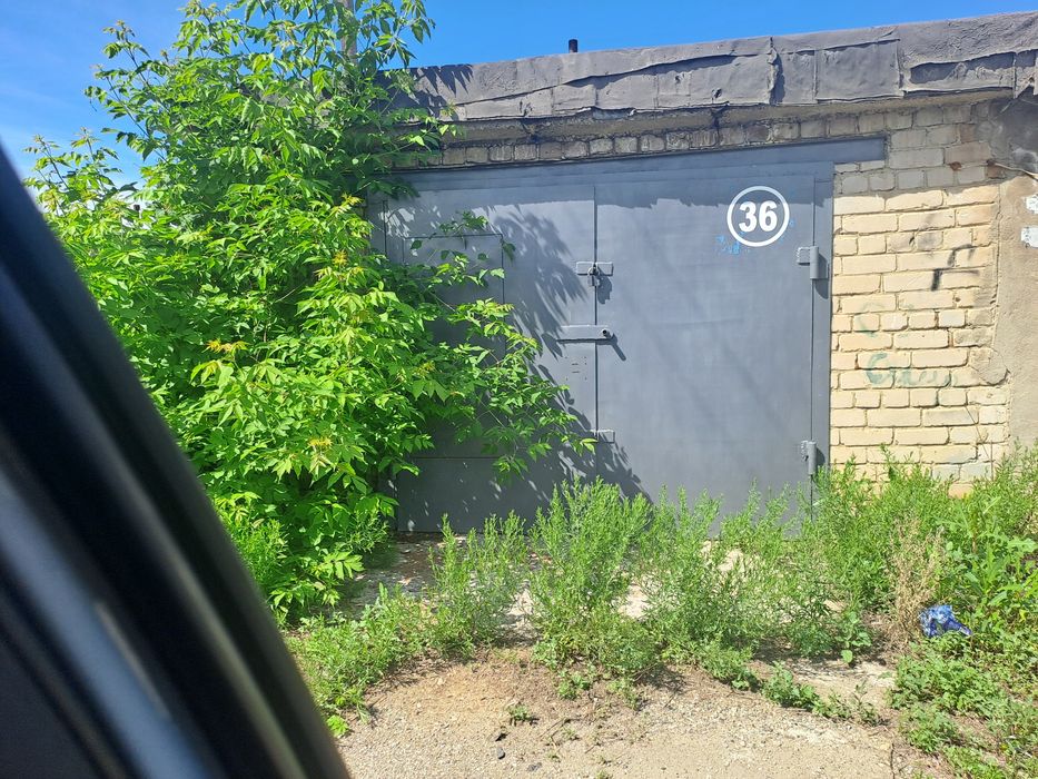 Продам гараж Медик 4