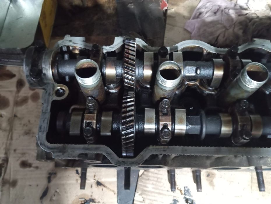 Продам головку на камри 20, 2.2