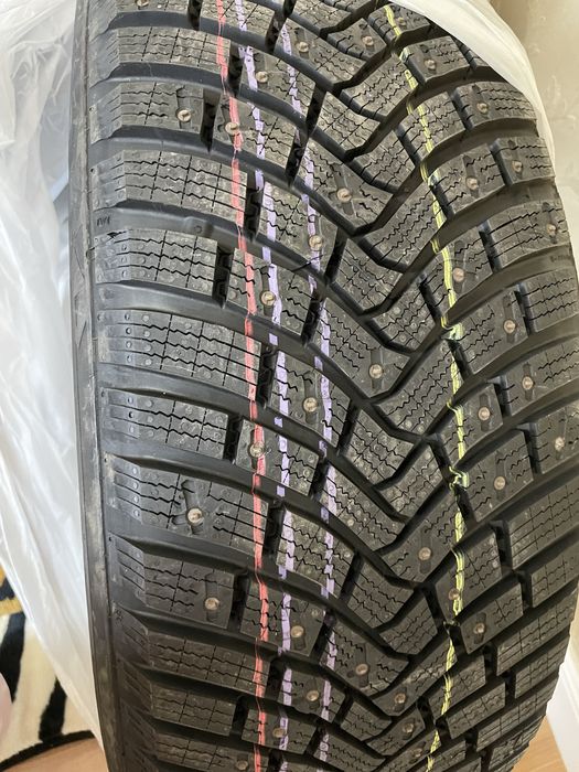 Зимние шины шипы Continental Ice Contact