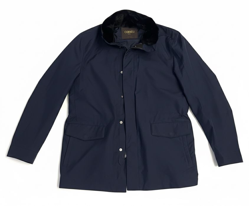 Премиальная куртка Corneli