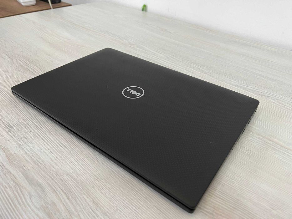 Ультрабук Dell i7-7600U / 8GB / SSD 256 / Экран 14"