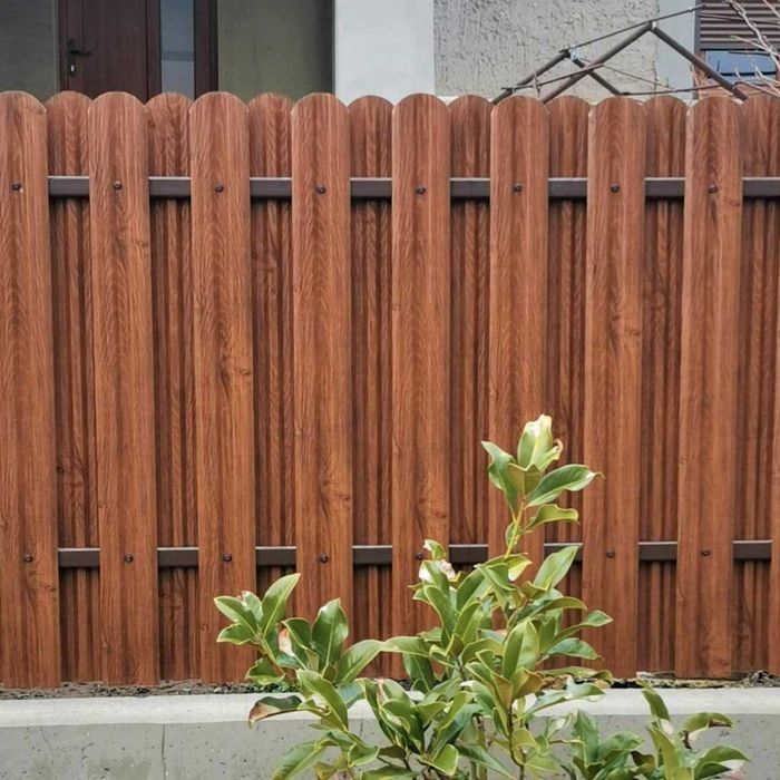 Метална ограда за двор орех-оградка за двор