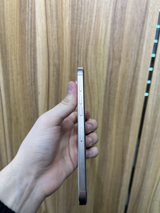 Iphone 16 pro max desert 256 gb 93%