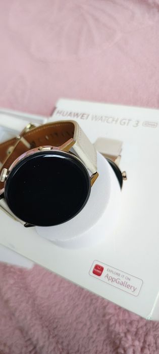 Huawei GT 3 и Самсунг fit 3