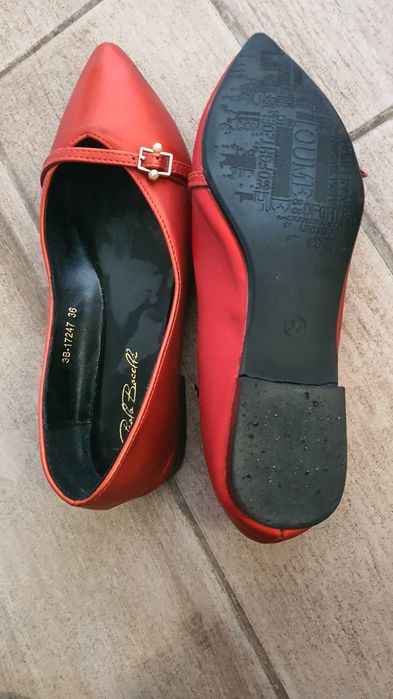 Обувки, обувки, обувки