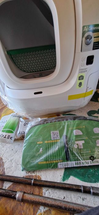 Продам автоматический лоток для кошек