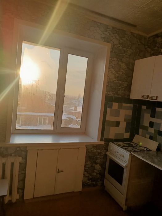 Продам 1 кв р-н Дошкольника