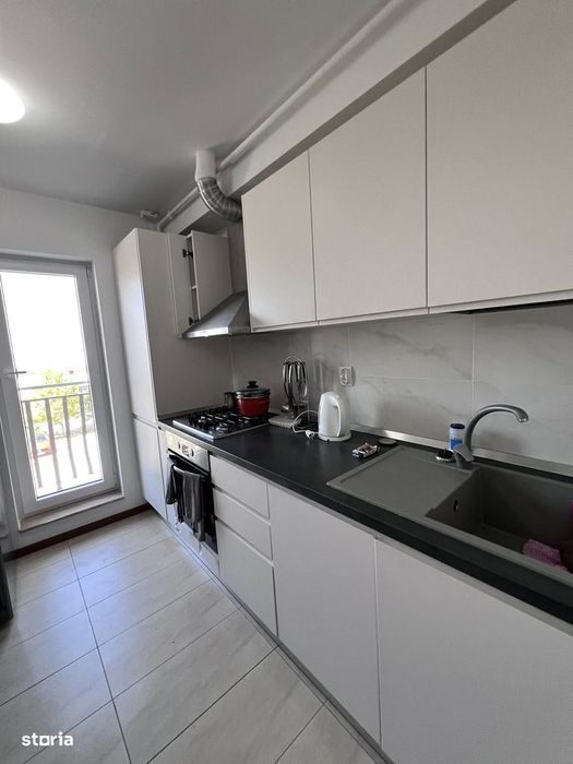 Apartament 2 camere, bucatarie separata, balcon, parcare,in Cosmopolis