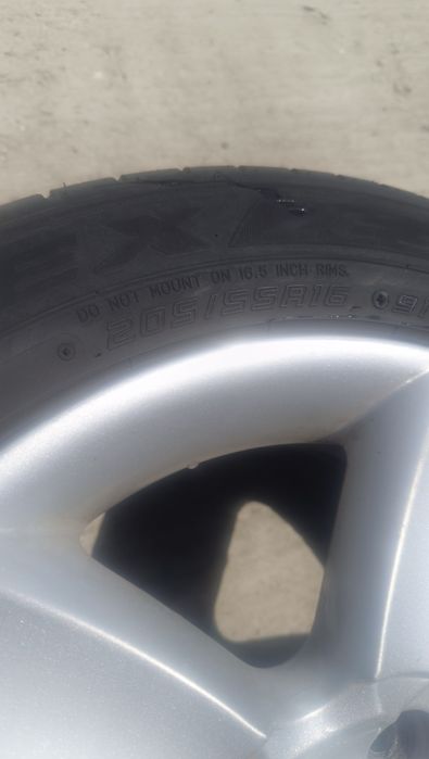 • ОРИГИНАЛНИ джанти 16ки 5х112 57.1 в ДОБРО СЪСТОЯНИЕ с гуми от seat