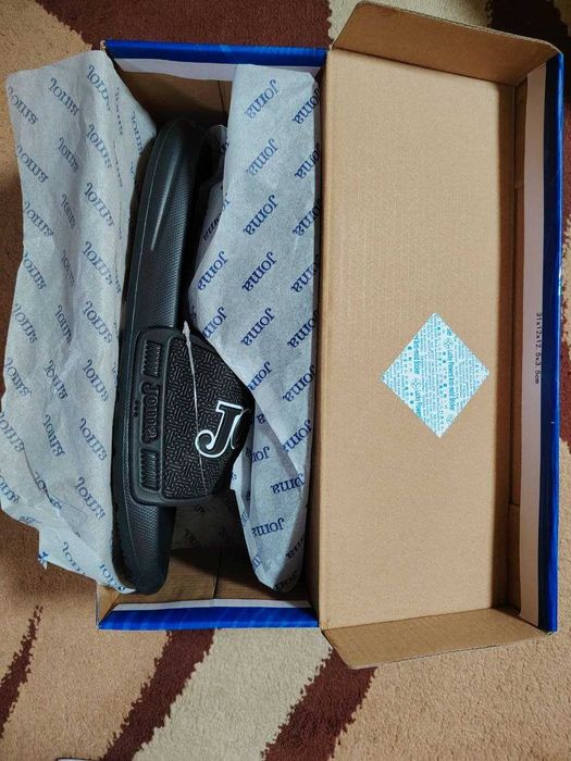 Продам шлёпки Joma, 300.000