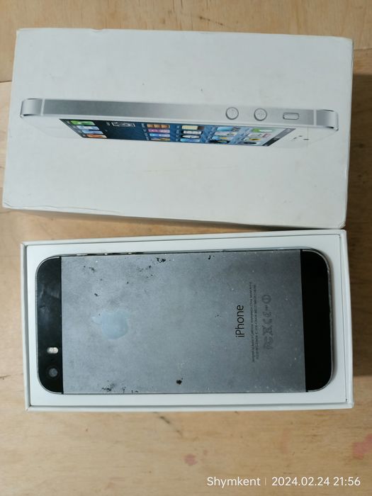 Продается айфон 5
