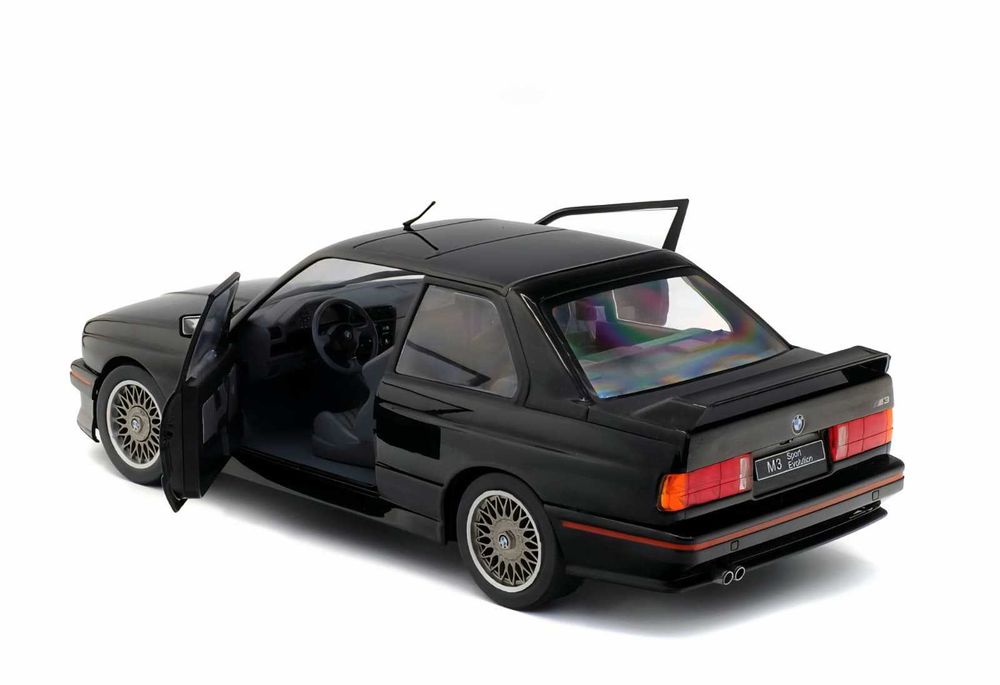 Macheta BMW E30 Sport Evo 1:18 Solido