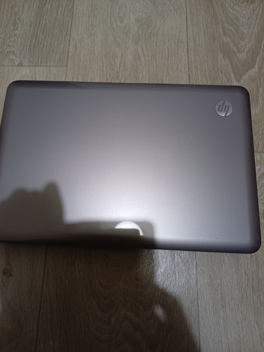 Ноутбук на запчасти