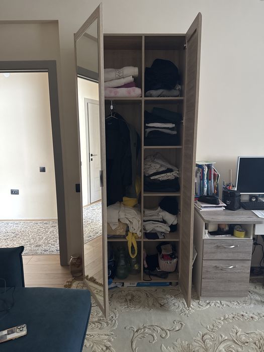 Продам шкаф для прихожей