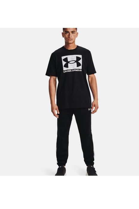 Футболки Under Armour