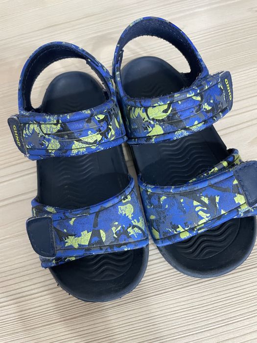 Детская обувь