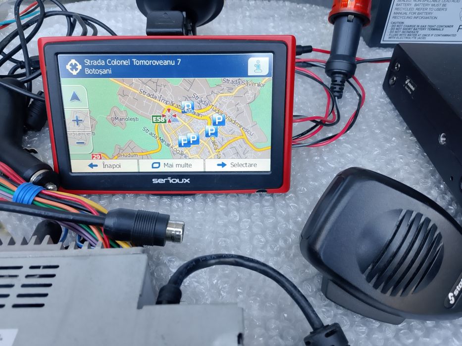 Vând mp player  Alpine  , GPS auto redresor baterii 12V pt. autorulote , module și telecomenzi webasto ,.