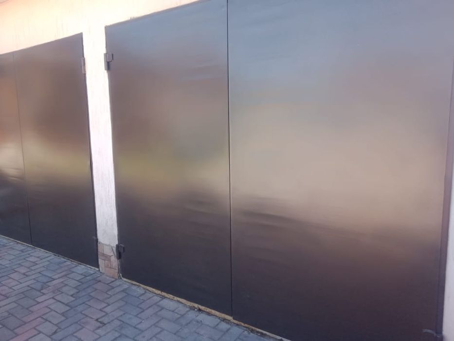 Продам ворота гаражные