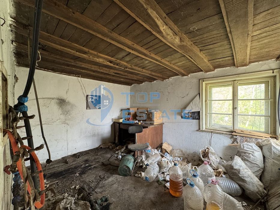 Къща в Велико Търново, област-с.Патреш площ 80 цена 24000