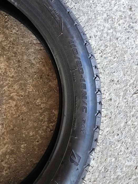 Мото гума 110/80 R18 чисто нова