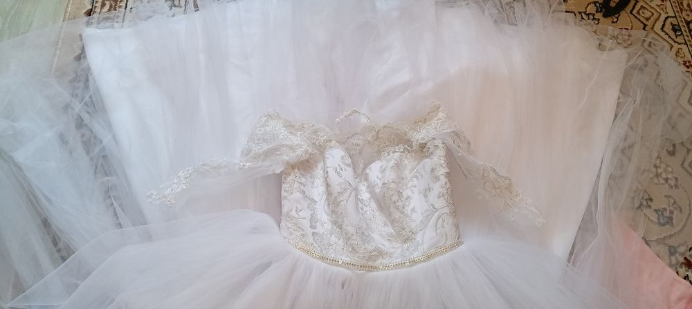 Продам свадебное платье