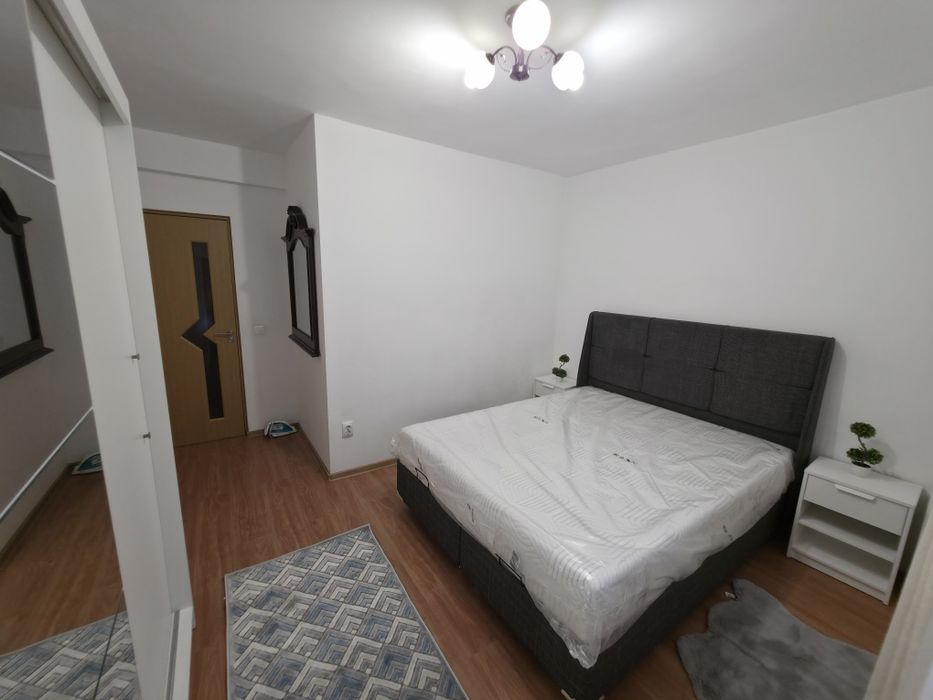 Inchiriez Apartament 3 camere Frunzei Sibiu direct de la proprietar