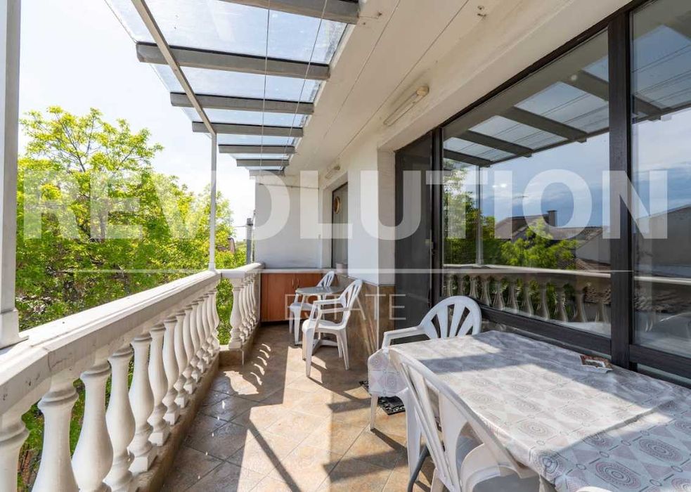 Дава се под наем Тристаен апартамент в Пловдив, Кършияка - 90 кв.м за 450 € - Снимка #13