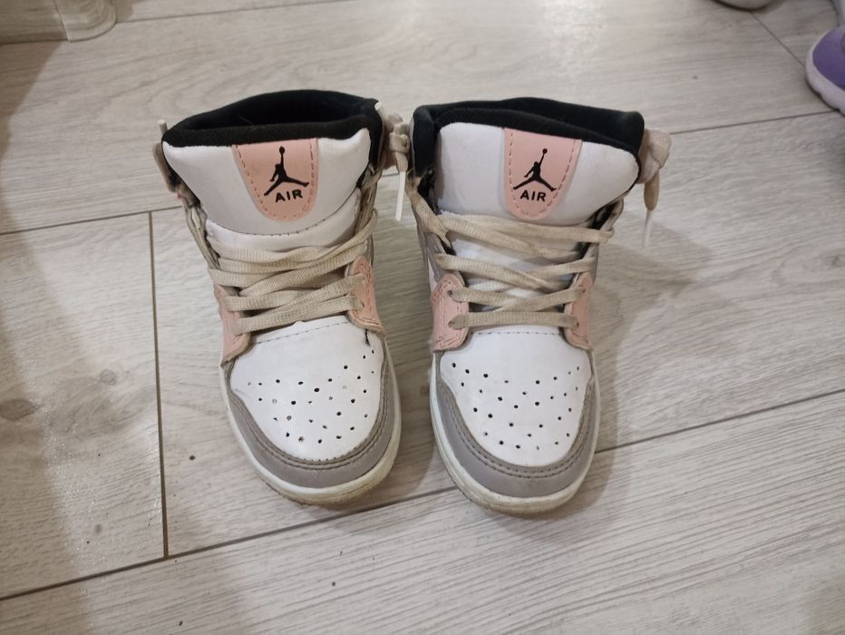 Детски маратонки Nike, Under armour, Primigi