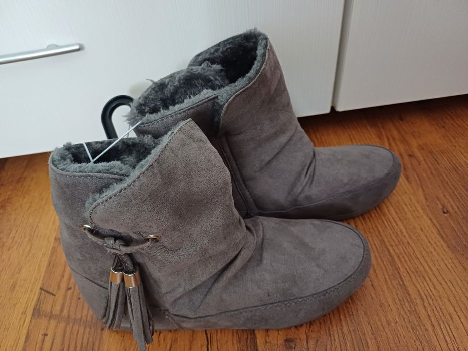 Валурени зимни боти