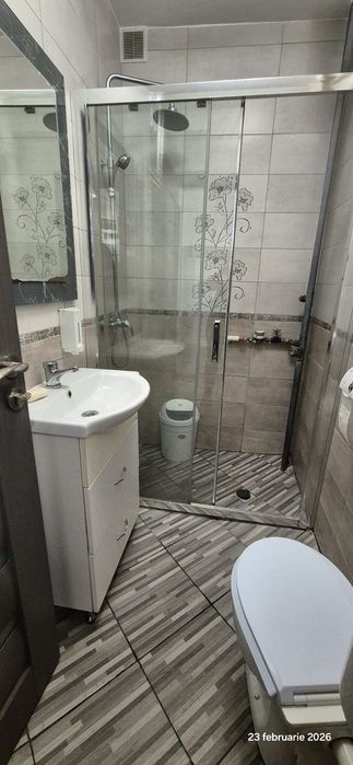 Inchiriez apartament  2 camere centru Brașov