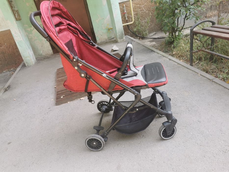 Коляска детская Teknum