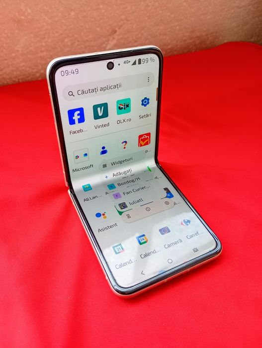 Motorola RAZR 40 Full box ( factura până  21.04.2026)