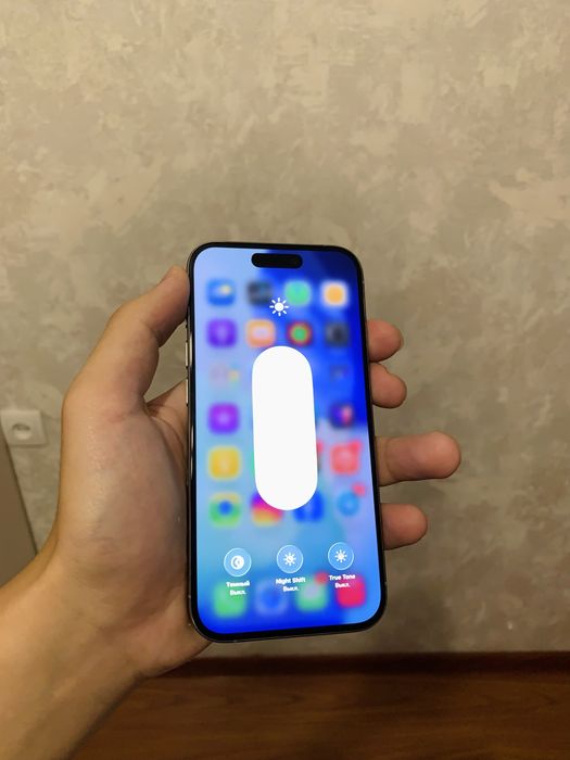 iphone 15 pro идеал