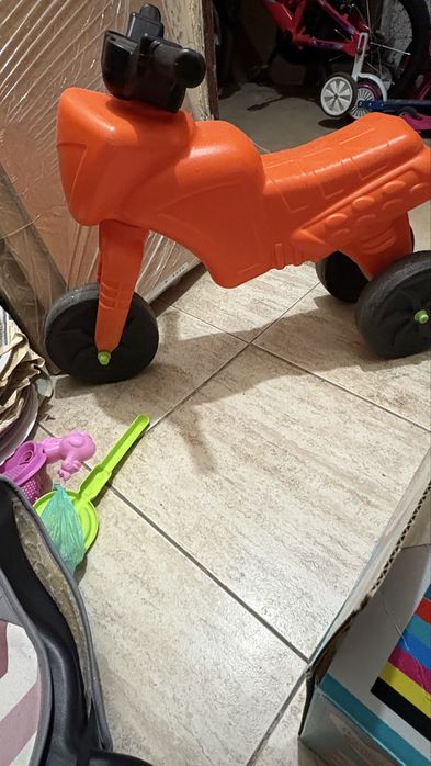 Детско моторче пластмасово