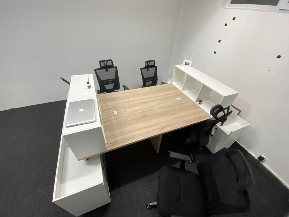 Офисный стол на 4 компьютера