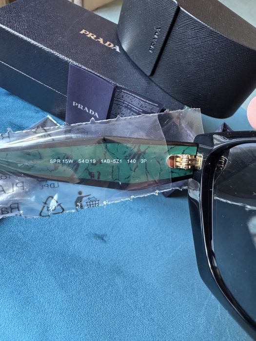 Оригинални слънчеви очила PRADA с Поляризация