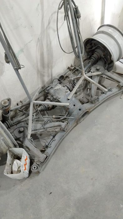 Продам балку от БМВ