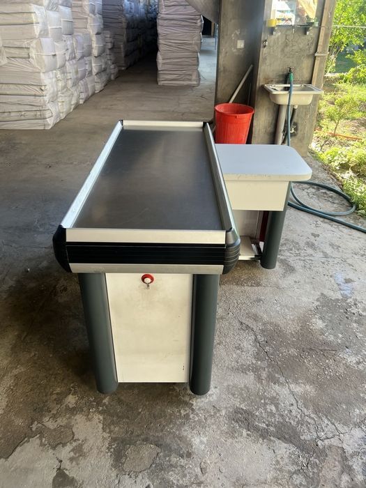 Kassa mebel yengi: 200 у.е. - Maxsus mebel Parkent на Olx