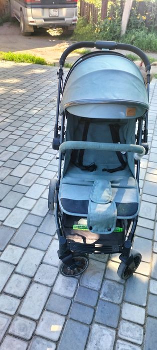 Продам хорошую коляску