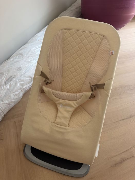 Шезлонг ErgoBaby Cream
