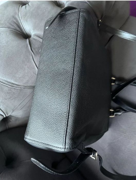 Раница  черна кожена Michael Kors