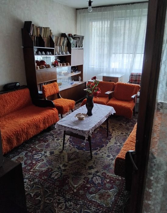 Продава се Тристаен апартамент в Дупница - 66 кв.м за 910 €/кв.м - Снимка #1