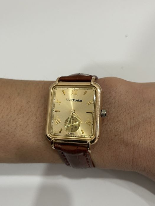 Золотые часы мактайм