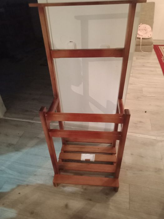 Вешалка для костюмов