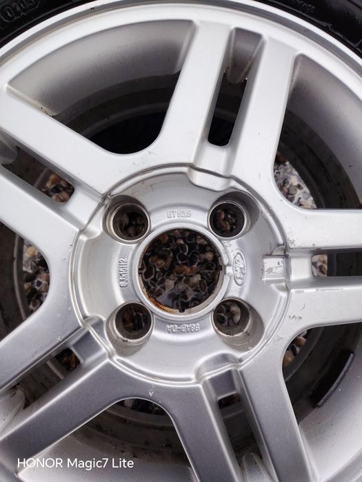 Jante aliaj R15 Ford 4x108 + anvelope vara 195/55r15