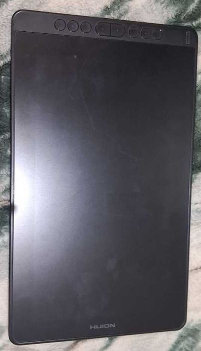 Продам графический планшет Huion Kamvas 13