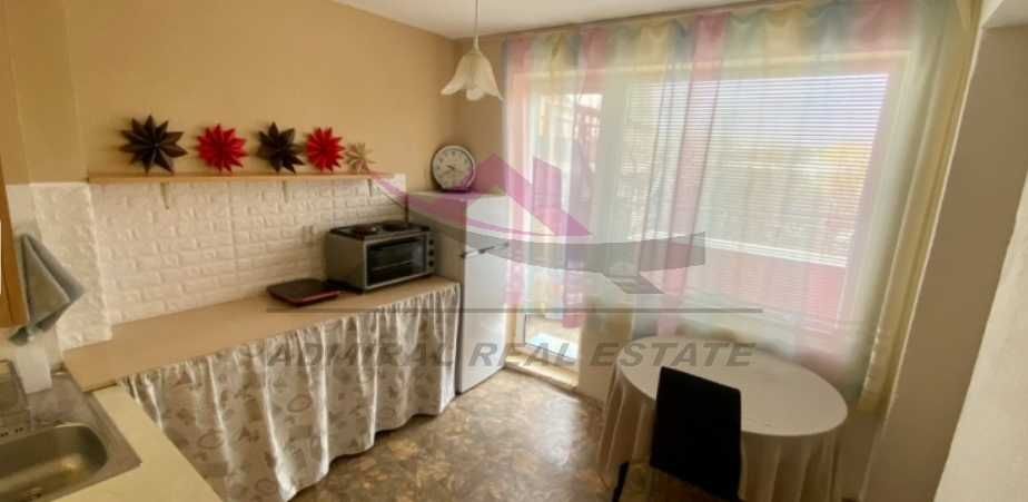 Дава се под наем Двустаен апартамент в Варна, Левски - 52 кв.м за 325 € - Снимка #1